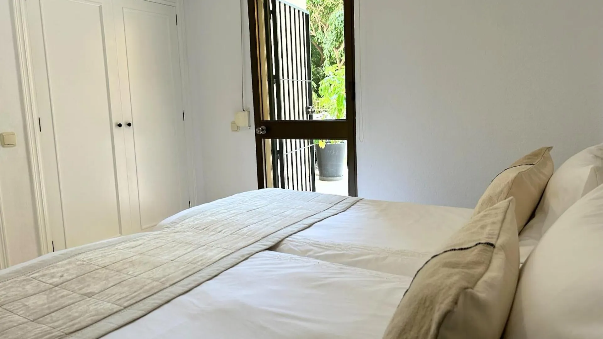 Polo Apartments 1A Marbellac